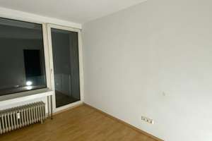 Elegante Wohnung, Stellplatz/Garage möglich. – Untere Lichtenplatzer Straße 10-10a, 42289 Heckinghausen, Wuppertal – Vorschaubild 6