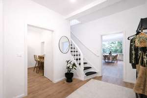 Modernisiert & Einzugsbereit: Helles Familienhaus mit Garten in Radio Bremen