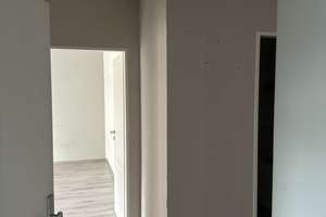 Praktische 2-Zimmer-Wohnung mit Balkon in Mönchengladbach – Martinstraße 41, 41063 Eicken, Mönchengladbach – Vorschaubild 1