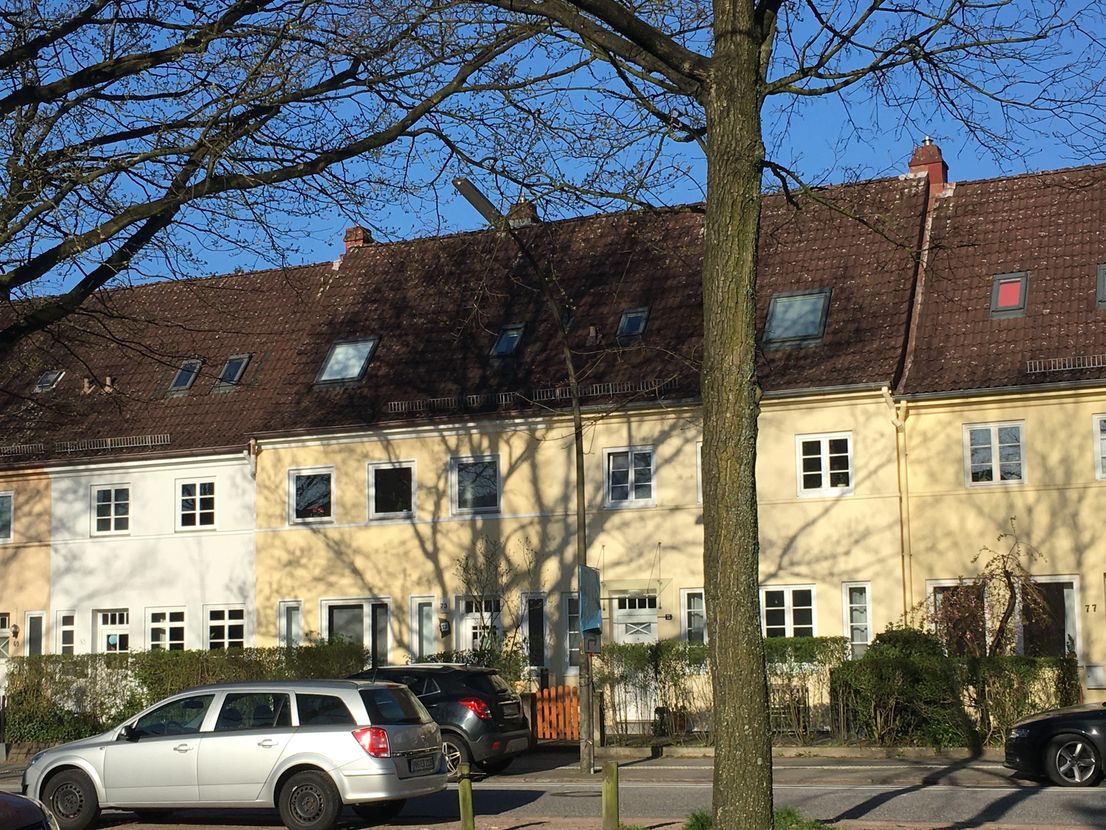 gegen&uuml;ber liegende Ansicht