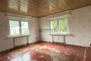Schönes Dreifamilienhaus mit freier Eigentümerwohnung im Erdgeschoss inkl. großem Garten + 6 Ga – Die vollständige Adresse der Immobilie erhältst du vom Anbieter., 58093 Emst, Hagen – Vorschaubild 2