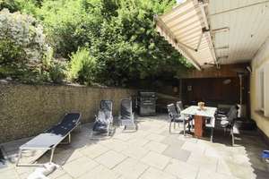 Ruhig, grün und zentral: Einfamilienhaus mit Terrasse,Anbau und einzigartigem Potenzial – Die vollständige Adresse der Immobilie erhältst du vom Anbieter., 73728 Innenstadt, Esslingen am Neckar – Vorschaubild 2