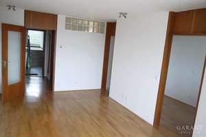 Traumblick auf das Ulmer Münster - Attraktive 1,5 Zimmer-Wohnung am Safranberg – Die vollständige Adresse der Immobilie erhältst du vom Anbieter., 89075 Oststadt, Ulm – Vorschaubild 2