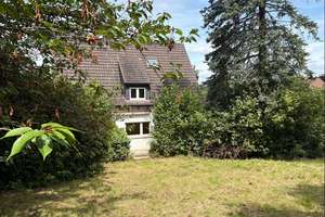 Freistehendes und großzügiges 1-2 Familienhaus mit Garagen 
in bester grüner Lage von Hagen-Hestert – Die vollständige Adresse der Immobilie erhältst du vom Anbieter., 58135 Haspe-Ost, Hagen – Vorschaubild 2