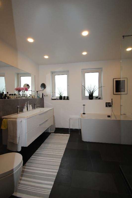 Immobilie in Unkel - Großzügige umfassend sanierte luxuriöse ETW 2 Bäder Terrassen eigener Garten G - Bild 4