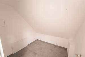 Zentrum-Südost! Wunderschöne 5 Zi. Whg., Parkett, 2 Bäder, Gäste WC, AK, Dachterrasse!!! – Die vollständige Adresse der Immobilie erhältst du vom Anbieter., 4103 Zentrum-Südost, Leipzig – Vorschaubild 14