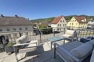 Zentral Wohnen am Sulzpark: 3-Zimmer-DG-Whg. mit Aufzug, EBK u. TG-Stellplatz in sonniger Lage – Neumarkter Str. 6, 92339 Beilngries – Vorschaubild 7
