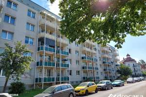 Tolkewitz: Helle kleine 3-R -Whg  Wanne + Balkon! – Kipsdorfer Str. 145, 1279 Tolkewitz/Seidnitz-Nord, Dresden – Vorschaubild 2
