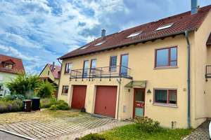 Bezugsfreies Haus mit 250 m² Wohn- und Nutzfläche, 5-7 Zi., Vollkeller, Hobbyraum, Garage und Garten – Die vollständige Adresse der Immobilie erhältst du vom Anbieter., 1156 Gompitz, Dresden – Vorschaubild 2