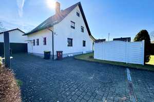 SCHÖNES, GROßZÜGIGES  EINFAMILIENHAUS MIT TRAUMHAFTEM GRUNDSTÜCK IM BELIEBTEN VOGELSANG – Augsburg (Kreis) – Vorschaubild 3