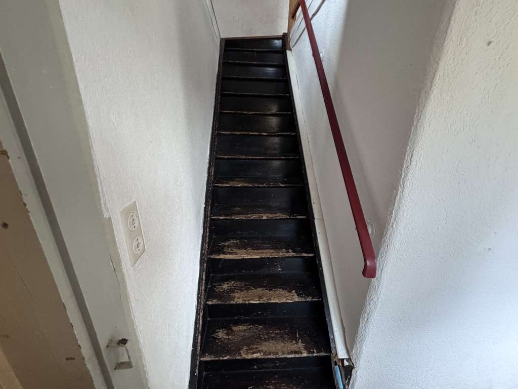 Immobilie in Ergoldsbach - Provisionsfrei: Renditestarkes Investment 6%- Top vermieteter Altbestand in Ergoldsbach - Bild 1