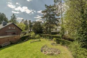 Exclusive villa featuring state-of-the-art technology and spacious rooms – Die vollständige Adresse der Immobilie erhältst du vom Anbieter., 14532 Kleinmachnow – Vorschaubild 28