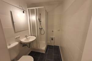 Ab 01.05.2026*Frisch renovierte 5 Zimmer-Wohnung im Hochparterre, 2 Bäder und Balkon! – Ringstraße 181, 4209 Grünau-Mitte, Leipzig – Vorschaubild 13
