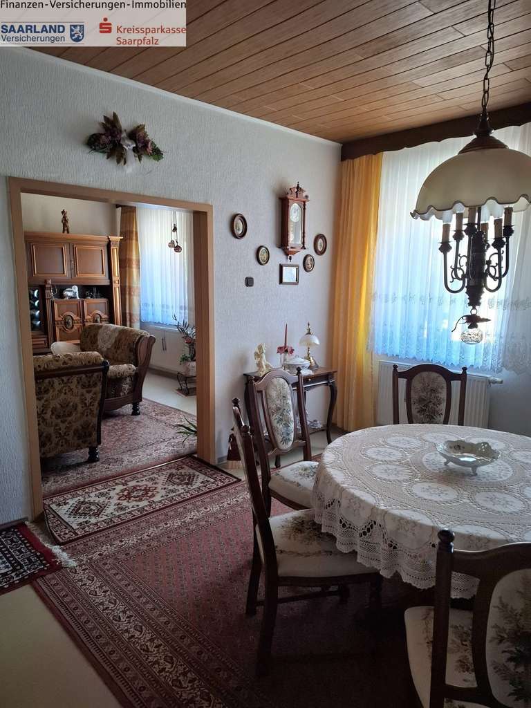 Immobilie in Blieskastel - Gepflegtes Einfamilienhaus mit Garage in Mimbach - Bild 3