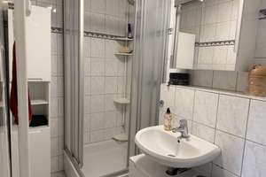 Großzügige 4-Zimmer-Wohnung mit Aufzug direkt am Opladener Platz – Peter-Neuenheuser -Straße 2, 51379 Opladen, Leverkusen – Vorschaubild 15