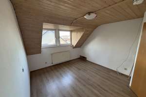 Helle Dachgeschosswohnung mit Balkon in Alt Saarbrücken – Deutschherrnpfad 28, 66117 Alt-Saarbrücken, Saarbrücken – Vorschaubild 6