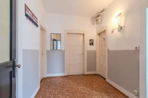 Traumhafte  3,5 Zimmer Wohnung mit schönen Stilelementen am Fuße der malerischen Weinberge – Raichbergstraße 11, 70329 Obertürkheim (Ortsteil), Stuttgart – Vorschaubild 13