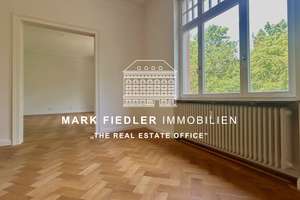 Ein Altbau für neue Geschichten! 5-Zimmer-Wohnung mit Balkon