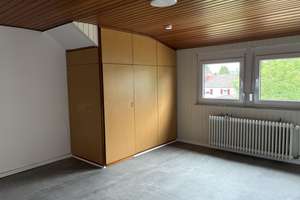  Gemütliche 2-Zimmer Dachgeschosswohnung in Biebrich – Mülhausener Straße 15, 65203 Biebrich, Wiesbaden – Vorschaubild 2