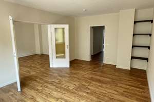 Attraktive Stadtwohnung mit moderner Einbauküche, Tageslichtbad und Balkon zum 15.6. – Neubrunnenstraße 00, 55116 Altstadt, Mainz – Vorschaubild 17