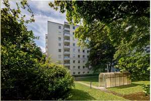 Helle 3-Zimmer-Wohnung mit Balkon und Gartenzugang- Bright 3-room apartment with access to Garden – Kemptener Straße 60, 81475 Fürstenried-West, München – Vorschaubild 1