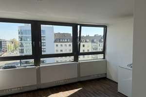 Schöne 1,5 Zimmer Wohnung in Stadtmitte Düsseldorf – Worringerstraße 1, 40211 Stadtmitte, Düsseldorf – Vorschaubild 2