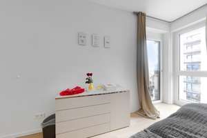 Exklusive Penthousewohnung mit Hafen- und Meerblick in Bremerhaven – Die vollständige Adresse der Immobilie erhältst du vom Anbieter., 27568 Mitte-Süd, Bremerhaven – Vorschaubild 14