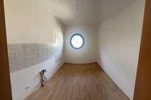 3-Zimmer-Wohnung mit Balkon und Außenstellplatz in Dresden-Kleinzschachwitz – Kurhausstraße 30a, 1259 Kleinzschachwitz, Dresden – Vorschaubild 7