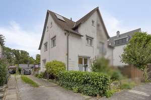 Doppelhaushälfte mit Charakter – die charmante Alternative zur Wohnung – Die vollständige Adresse der Immobilie erhältst du vom Anbieter., 40489 Wittlaer, Düsseldorf – Vorschaubild 4