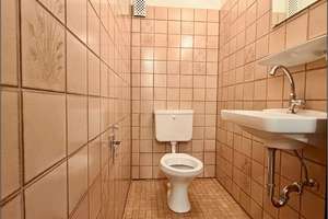 Einziehen & Wohlfühlen! 3 Raum Wohnung mit toller Raumaufteilung und Wohnküche sowie TG-Stellplatz – Die vollständige Adresse der Immobilie erhältst du vom Anbieter., 40597 Benrath, Düsseldorf – Vorschaubild 5