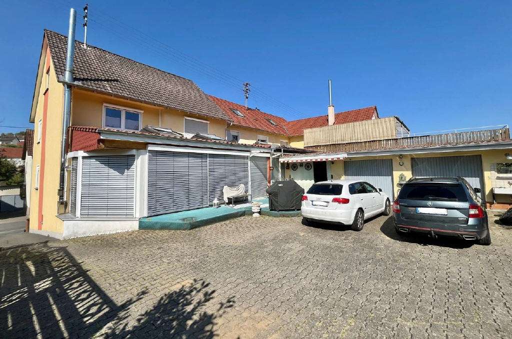 Immobilie in Lauda-Königshofen - saniertes und gepflegtes Reihenendhaus zwischen Bad Mergentheim und Lauda - Bild 1