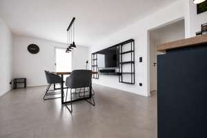 Über 375 m² Platz: Kernsaniertes Haus ab 1.900 € kalt – Equarhofen 68, 97215 Simmershofen – Vorschaubild 11