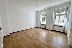 Sehr ruhige, luxuriös sanierte 3-Zi.-Wg. Arrenberg EBK Innenhof Terrasse – Die vollständige Adresse der Immobilie erhältst du vom Anbieter., 42117 Elberfeld West, Wuppertal – Vorschaubild 5