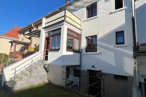 * TOP RH für Junge Familien! * ~  ruhige familäre Siedlung  ~ gr. sonniger s/w- Garten ~ – Die vollständige Adresse der Immobilie erhältst du vom Anbieter., 1237 Reick, Dresden – Vorschaubild 2
