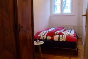Frisch renoviert:  Zwei-Zimmer-Wohnung in Berlin-Prenzlauer Berg von PRIVAT – Stahlheimer Straße 6, 10439 Prenzlauer Berg, Berlin – Vorschaubild 6