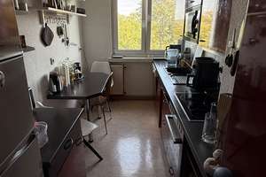 Ruhige 3-Zimmer-Wohnung mit Balkon und EBK in Jena-Winzerla – 7745 Winzerla, Jena – Vorschaubild 4