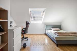 Modernes Reihenhaus mit Terrasse, Garten und 2 Stellplätze  in ruhiger Lage von Schwalbach am Taunus – Die vollständige Adresse der Immobilie erhältst du vom Anbieter., 65824 Schwalbach am Taunus – Vorschaubild 12