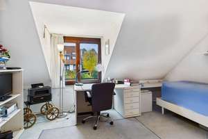 Ein Zuhause zum Wohlfühlen – familienfreundliches Split-Level-Haus mit Garten, Garage & Stellplatz – Die vollständige Adresse der Immobilie erhältst du vom Anbieter., 70439 Stammheim-Süd, Stuttgart – Vorschaubild 15