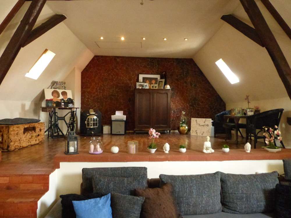 Immobilie in Steinmauern - Gepflegtes Einfamilienhaus mit Einliegerwohnung und Landwirtschaftlichen Grundstück - Bild 1