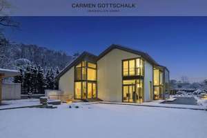 See-Lage trifft Lifestyle: Villenanwesen mit Kino, Spa, Naturgarten und bester Energieeffizienz! – Die vollständige Adresse der Immobilie erhältst du vom Anbieter., 82266 Inning am Ammersee – Vorschaubild 3