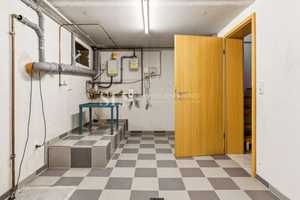 Reihenmittelhaus mit ca. 133 m² Wohnfläche, drei Ebenen, Keller und ausgebautem Spitzboden – Unna (Kreis) – Vorschaubild 28