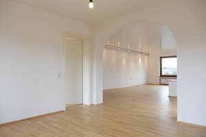 GROSSZÜGIGES WOHNEN AUF ca. 140 m² - MIT EINBAUKÜCHE | SIEGEN-NIEDERSCHELDEN – Die vollständige Adresse der Immobilie erhältst du vom Anbieter., 57080 Niederschelden, Siegen – Vorschaubild 11