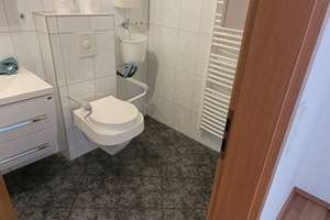 Alltagstaugliche 3-Zimmer-Wohnung mit Balkon in Wuppertal – Ermanstraße 6, 42287 Barmen, Wuppertal – Vorschaubild 4