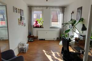 Rennweg: Toll sanierte 2-Zimmer- DG-Wohnung mit riesigem Balkon  – Werderstr. 21, 90489 Wöhrd, Nürnberg – Vorschaubild 2