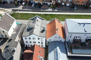 5 Einheiten | Seltene Kapitalanlage direkt am Hafen
von Cuxhaven, Lotsenviertel – Die vollständige Adresse der Immobilie erhältst du vom Anbieter., 27472 Cuxhaven – Vorschaubild 5
