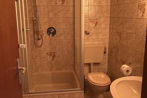 Property thumbnail 42