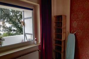 Vollmöblierte 2-Zimmer-Wohnung mit geräumigem Balkon im 2. OG in Düsseldorf-Bilk – Auf'm Hennekamp 4, 40225 Bilk, Düsseldorf – Vorschaubild 15