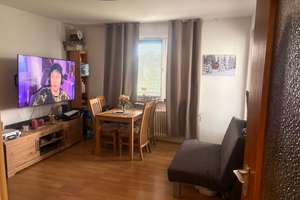 Gepflegte 1-Raum-Wohnung mit Balkon - frei ab 01.09