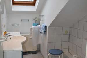 Wundervolles EFH mit Plesseblick im Herzen von Bovenden – Die vollständige Adresse der Immobilie erhältst du vom Anbieter., 37120 Bovenden – Vorschaubild 17