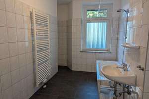 1-Zimmer-Wohnung am Auenwald, möbliert oder unmöbliert, ab Juli 2026 | 1-room flat, furnished or unf – Südstraße 20, 4178 Böhlitz-Ehrenberg, Leipzig – Vorschaubild 3